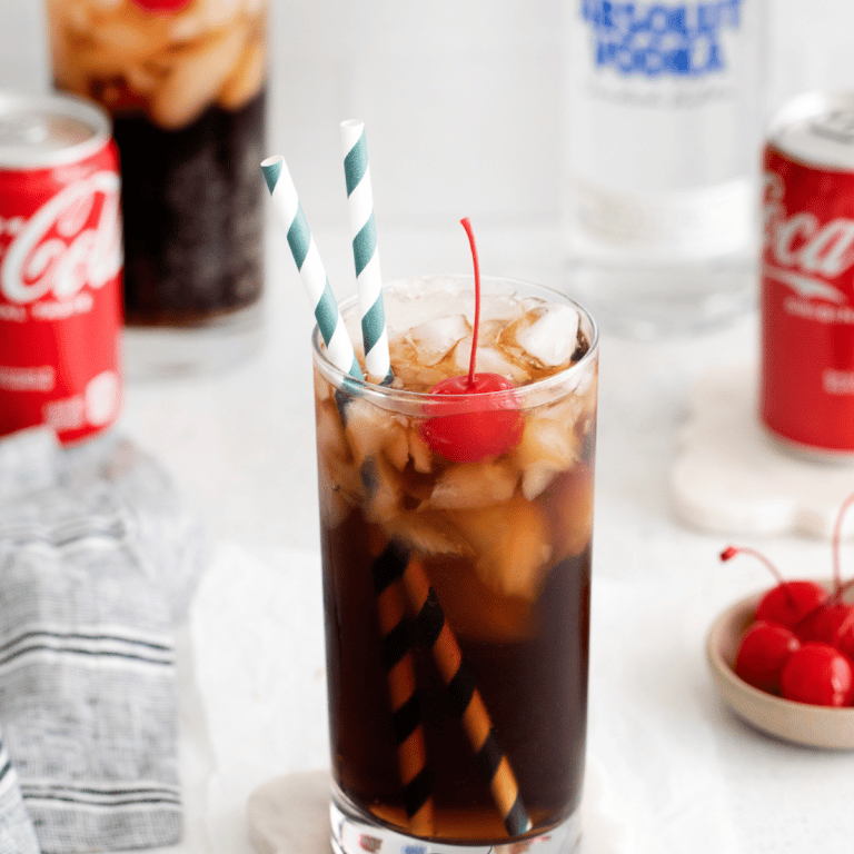 Easy Vodka Coke Cocktail Recipe