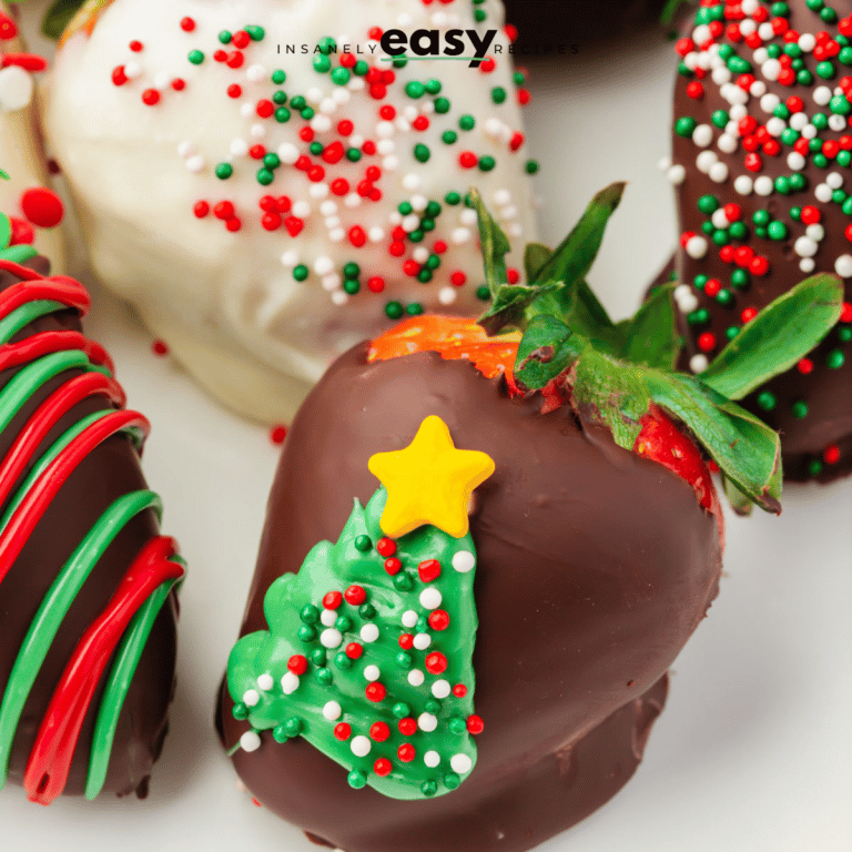 Easy Christmas Chocolate Covered Strawberries